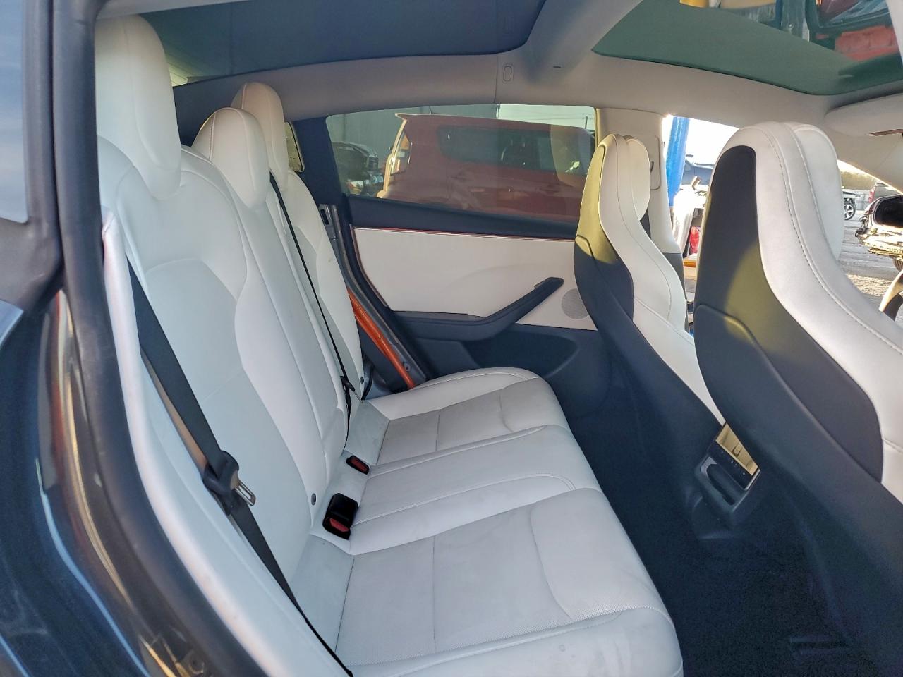 2024 TESLA MODEL 3 photo 10