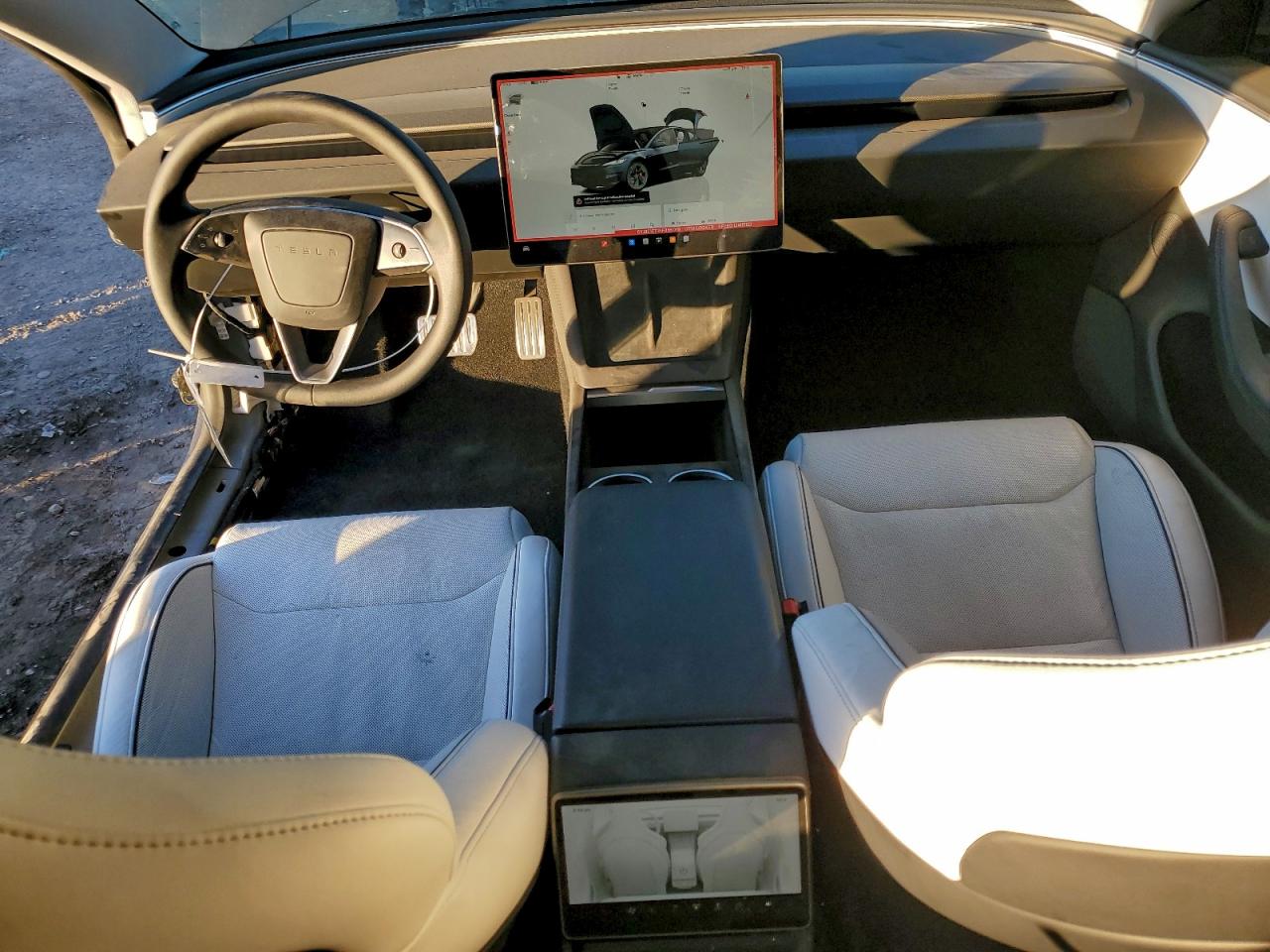 2024 TESLA MODEL 3 photo 8