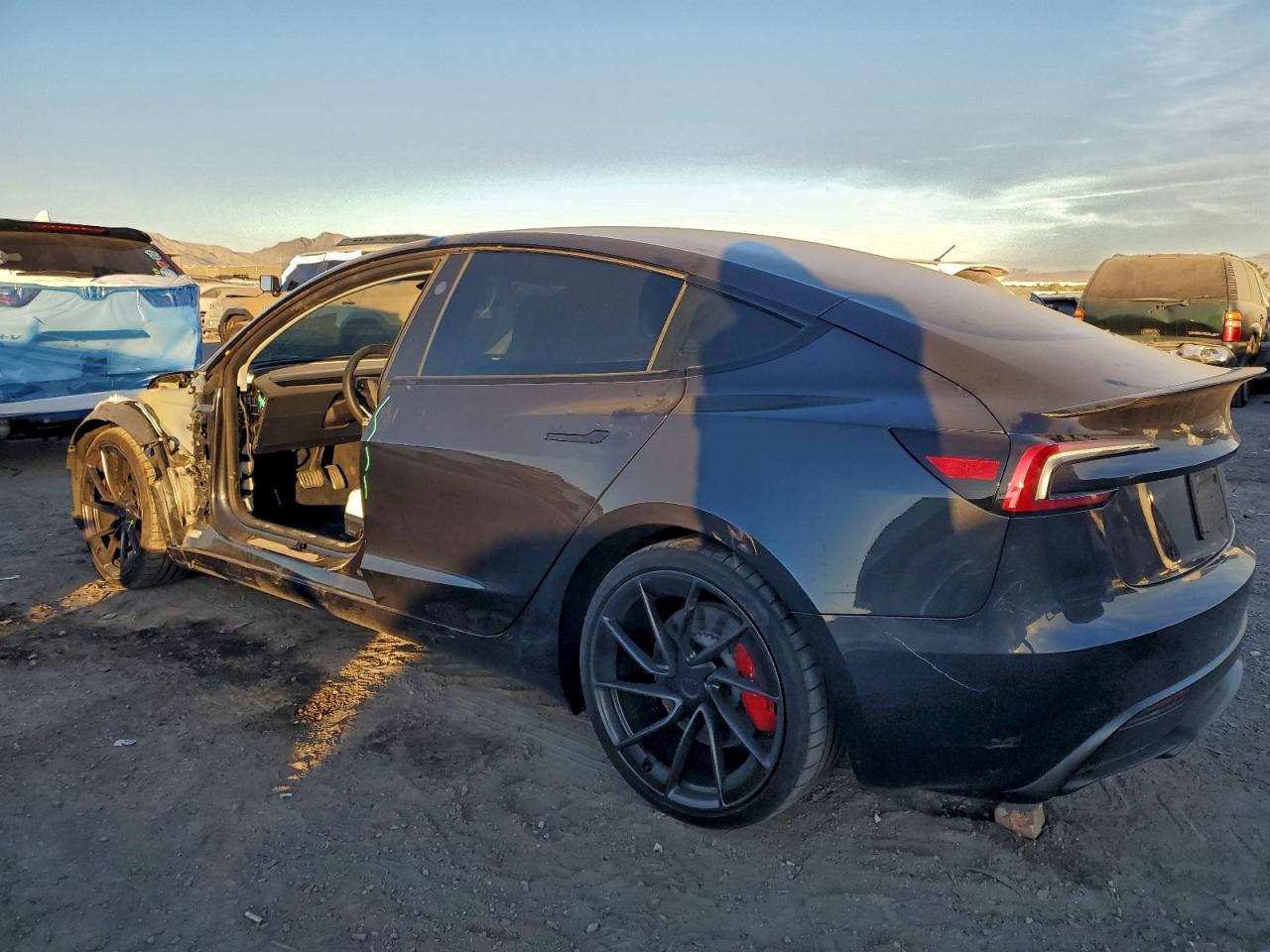 2024 TESLA MODEL 3 photo 2
