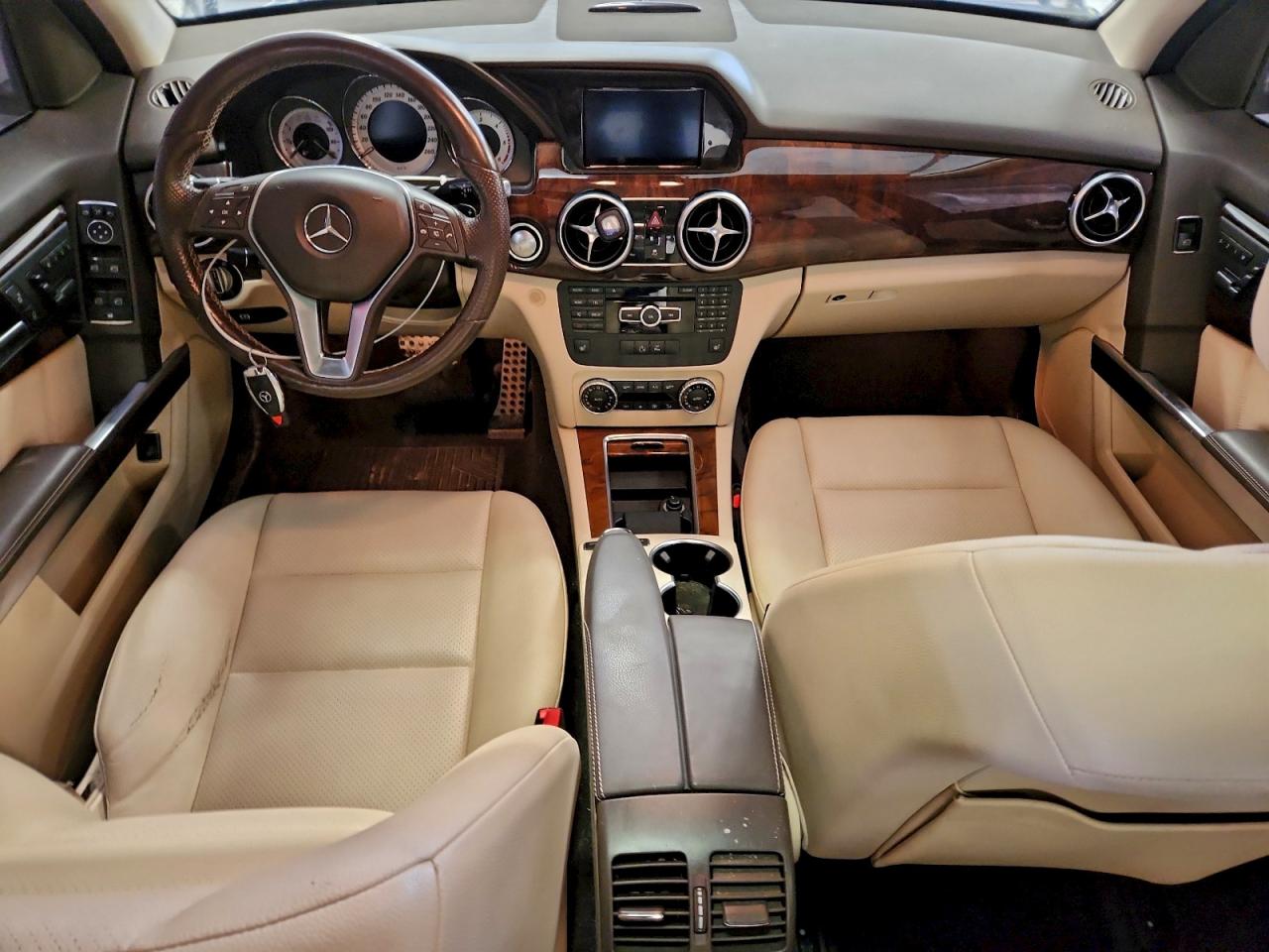 2015 MERCEDES-BENZ GLK 250 BLUETEC photo 8