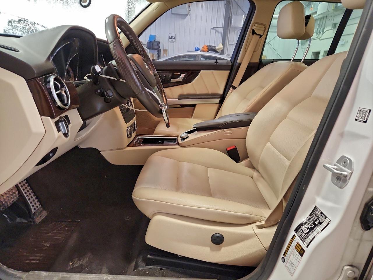 2015 MERCEDES-BENZ GLK 250 BLUETEC photo 7