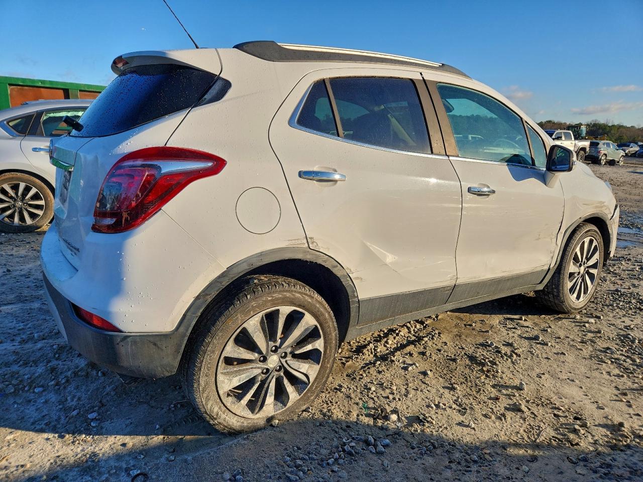 2020 BUICK ENCORE ESSENCE photo 5