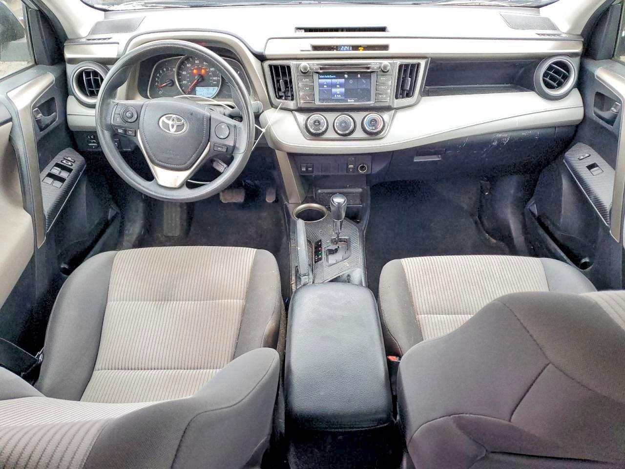 2015 TOYOTA RAV4 LE photo 22