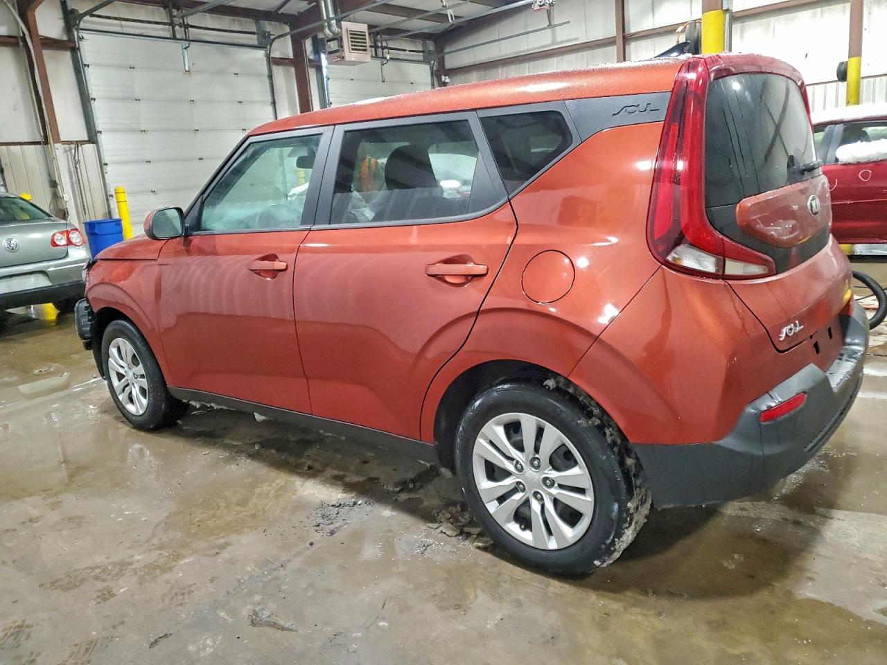 2021 KIA SOUL LX photo 2