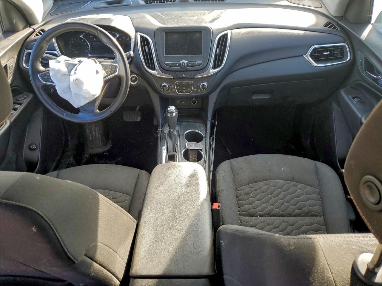 2020 CHEVROLET EQUINOX LT photo 8