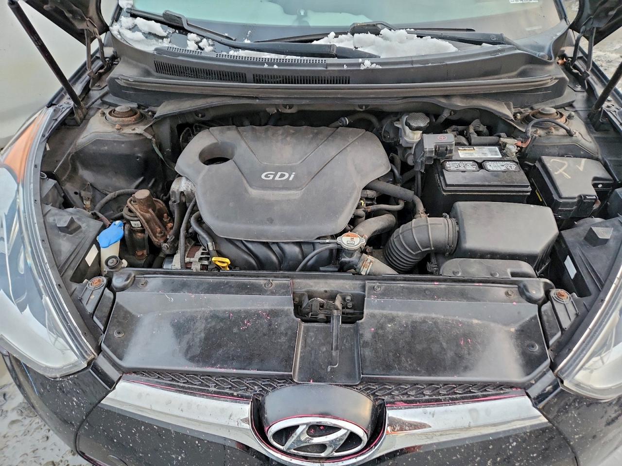 2015 HYUNDAI VELOSTER photo 11