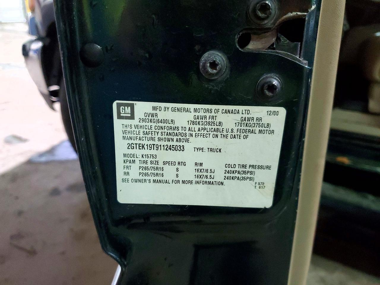 2001 GMC NEW SIERRA K1500 photo 12