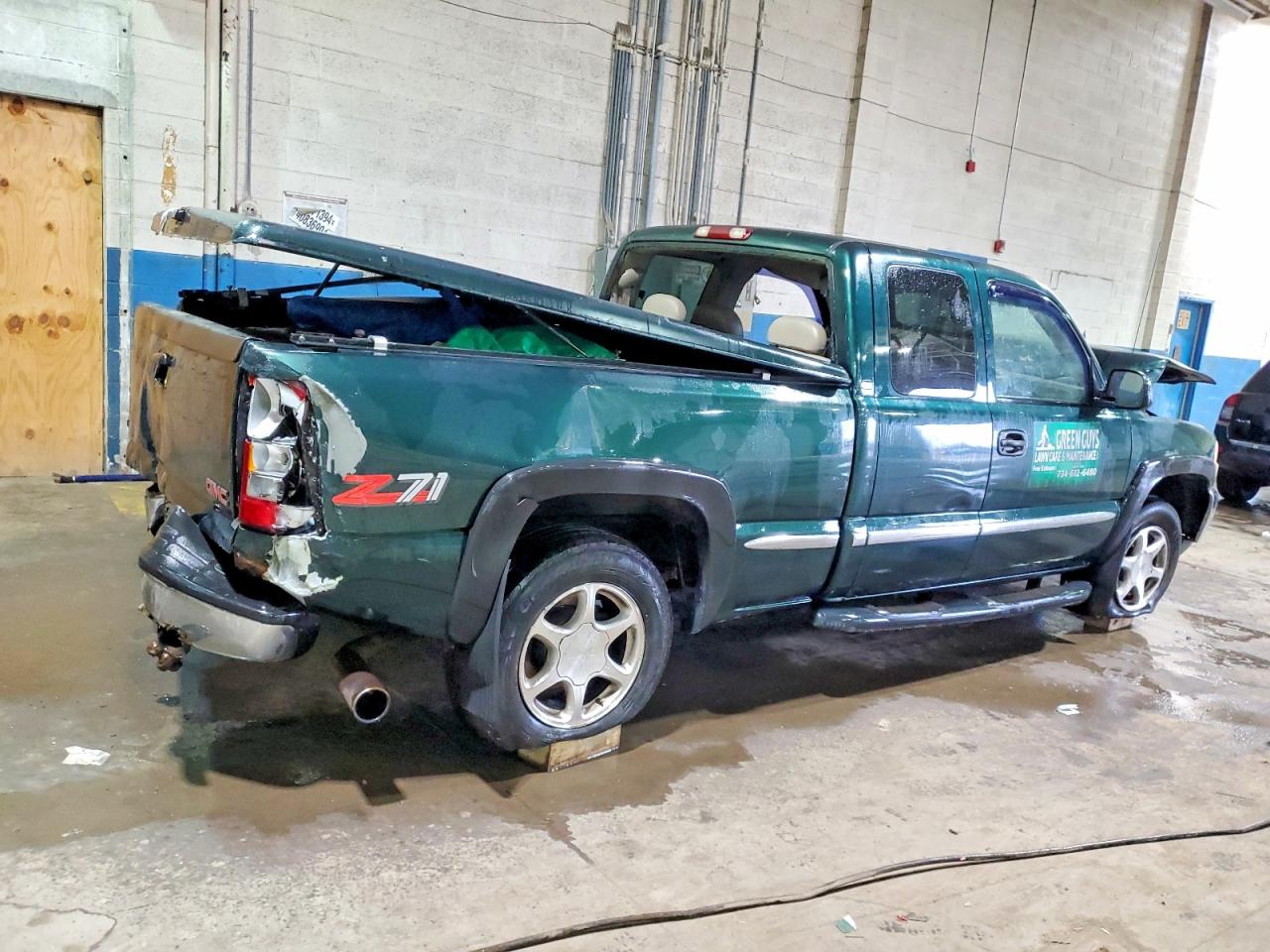 2001 GMC NEW SIERRA K1500 photo 3