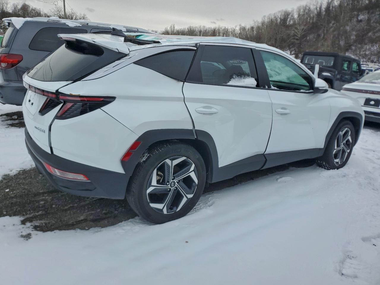 2024 HYUNDAI TUCSON photo 5