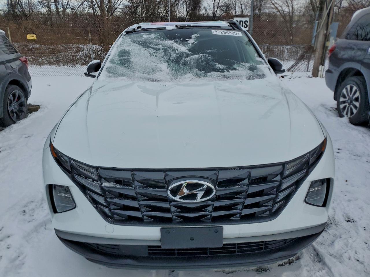 2024 HYUNDAI TUCSON photo 9