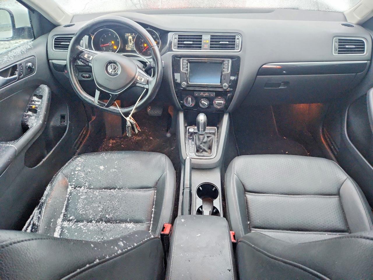 2016 VOLKSWAGEN JETTA SEL photo 22
