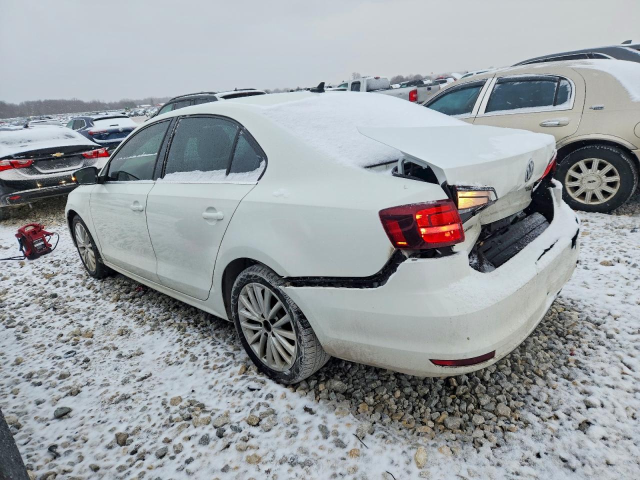 2016 VOLKSWAGEN JETTA SEL photo 4