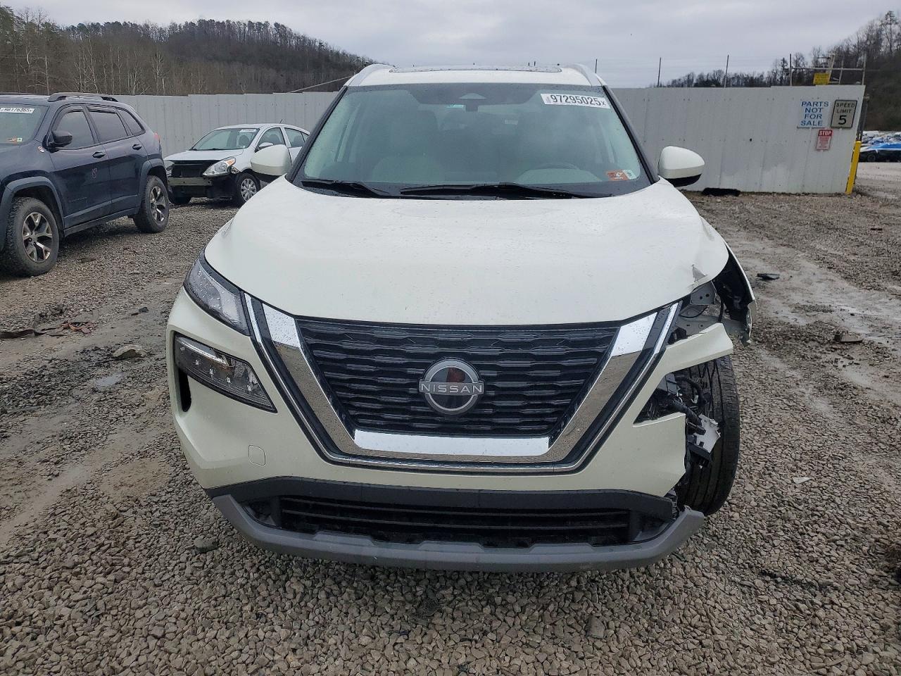 2023 NISSAN ROGUE SV photo 5
