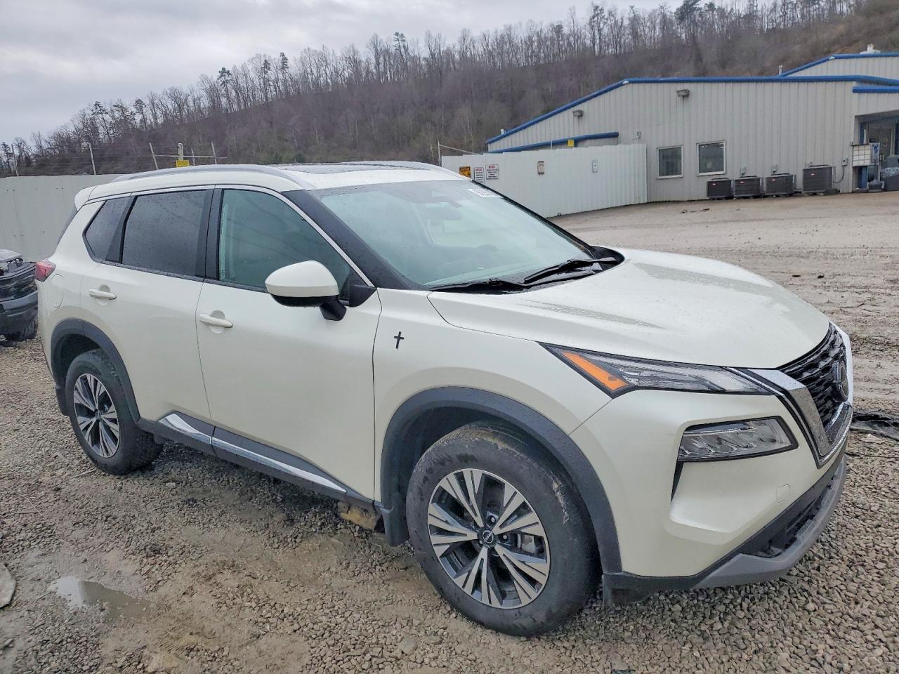 2023 NISSAN ROGUE SV photo 4