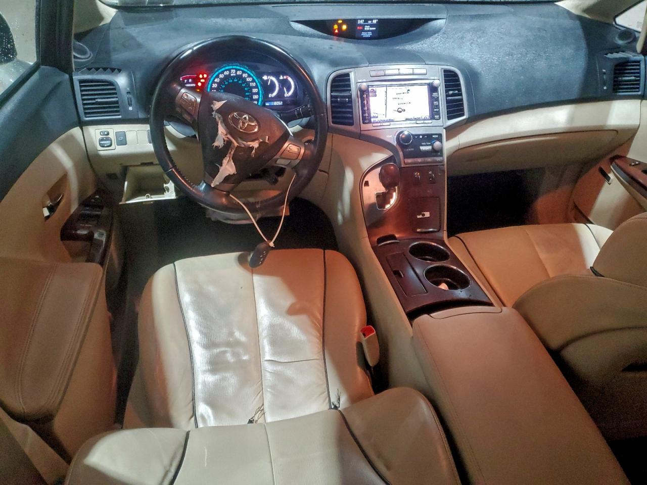 2009 TOYOTA VENZA photo 8