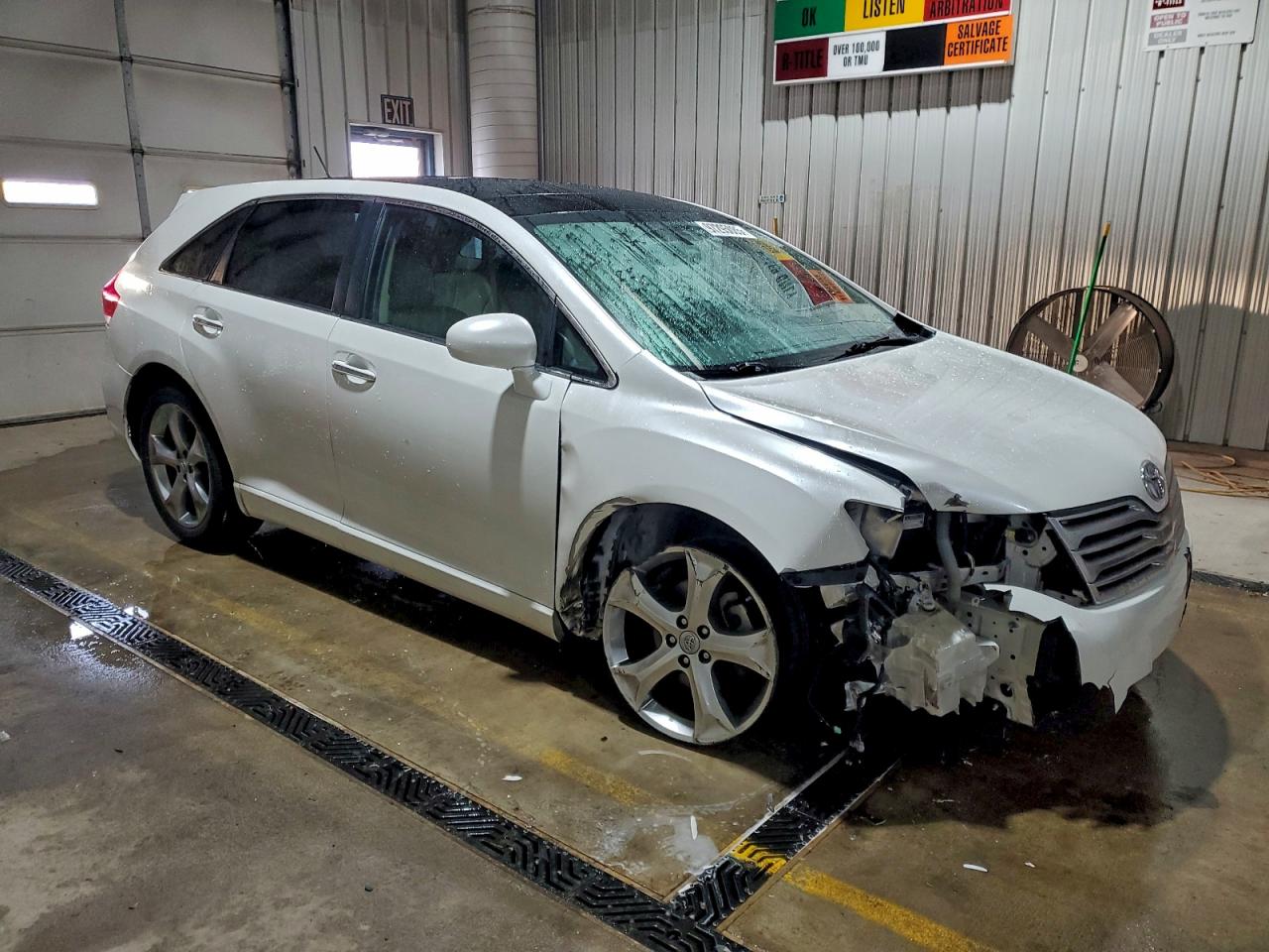 2009 TOYOTA VENZA photo 4