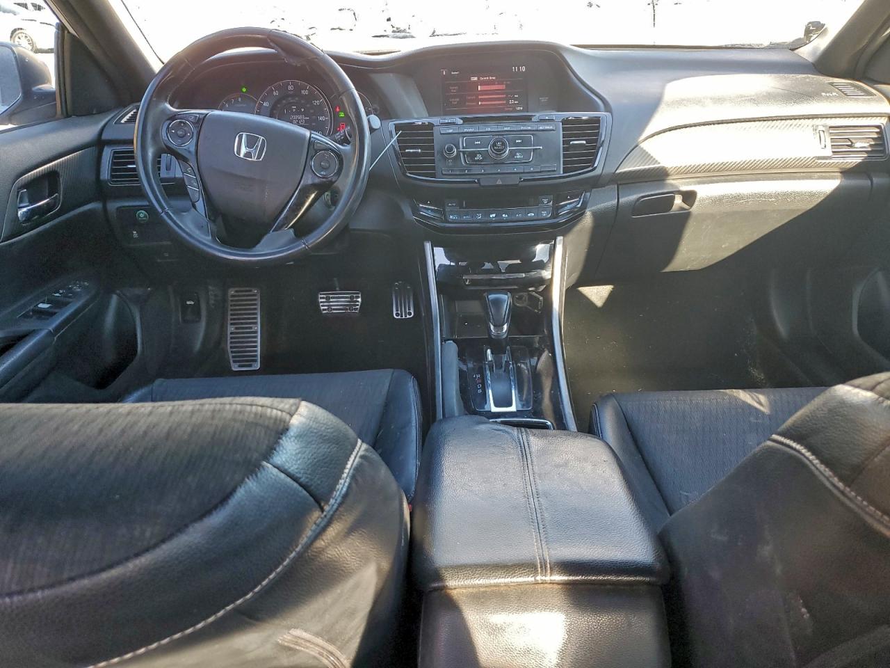 2016 HONDA ACCORD SPORT photo 15