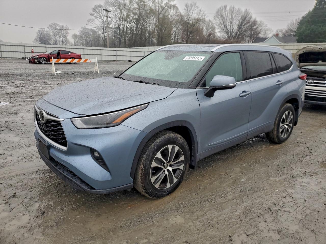 2022 TOYOTA HIGHLANDER