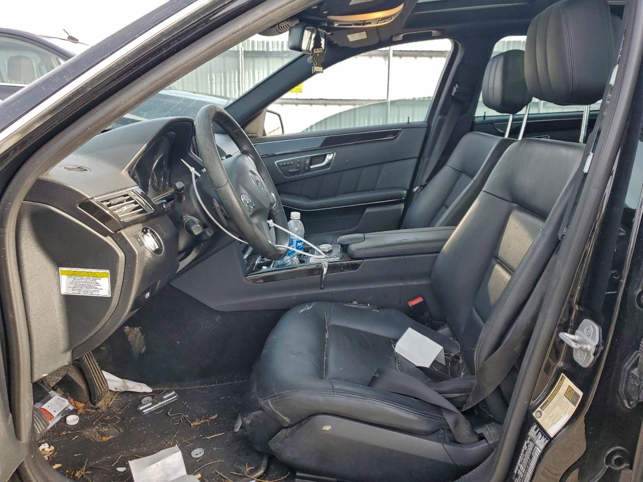 2011 MERCEDES-BENZ E 350 photo 19
