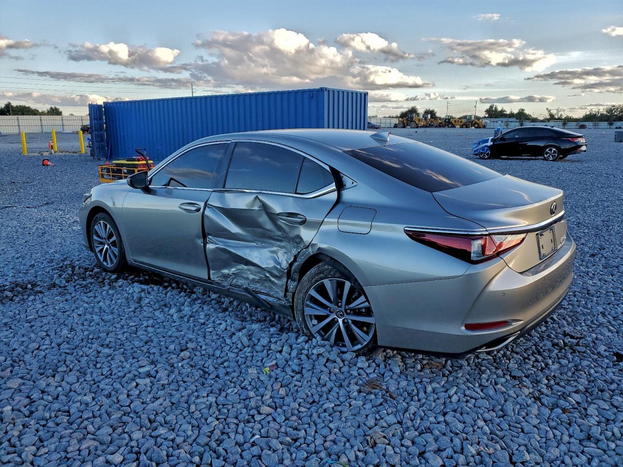 2021 LEXUS ES 350 BASE photo 4