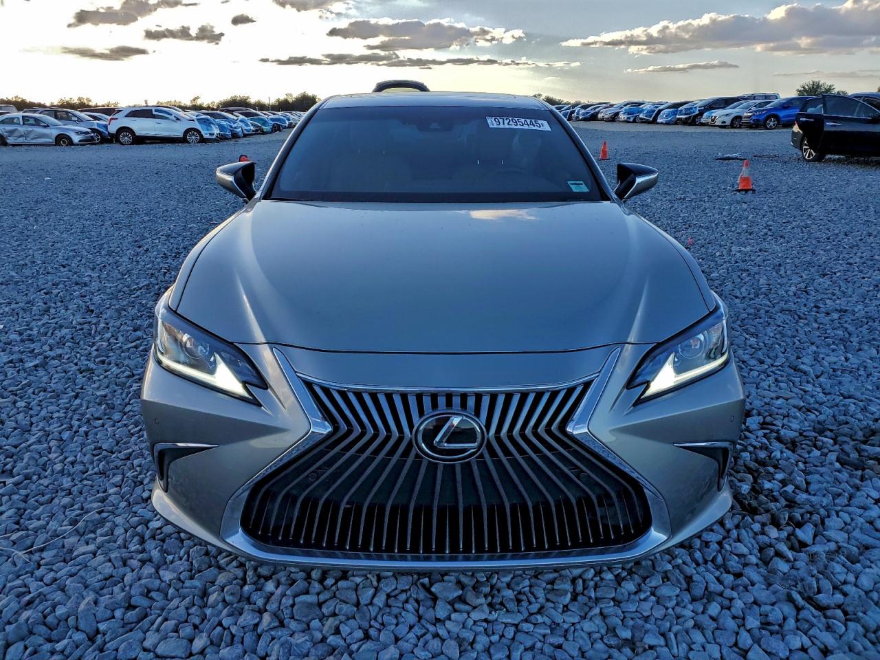 2021 LEXUS ES 350 BASE photo 13