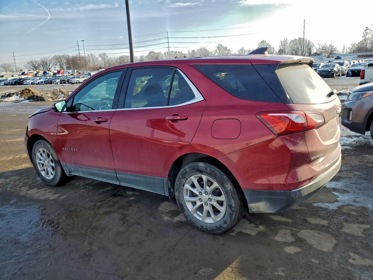 2019 CHEVROLET EQUINOX LT photo 2