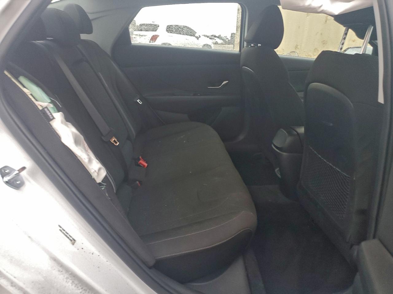 2025 HYUNDAI ELANTRA SEL photo 28