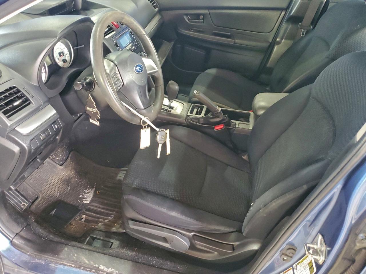 2014 SUBARU IMPREZA photo 12