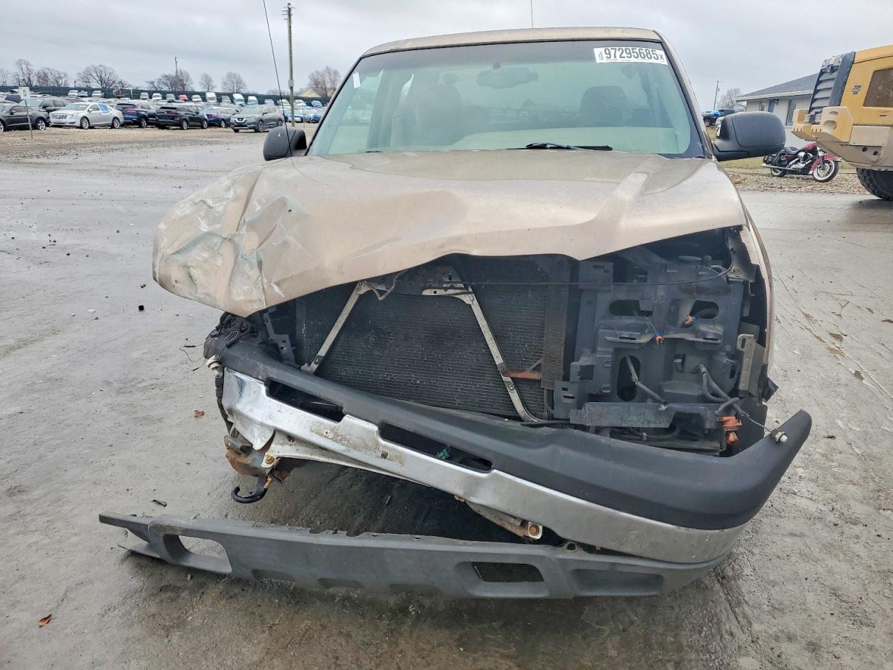 2003 CHEVROLET SILVERADO C1500 photo 5