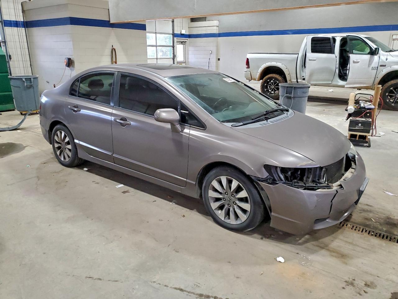 2010 HONDA CIVIC EXL photo 10