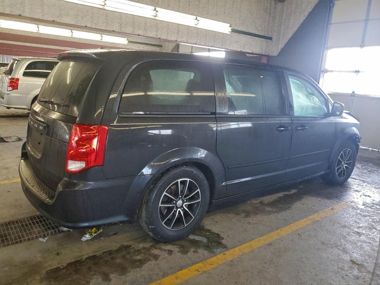 2015 DODGE GRAND CARAVAN SE photo 7
