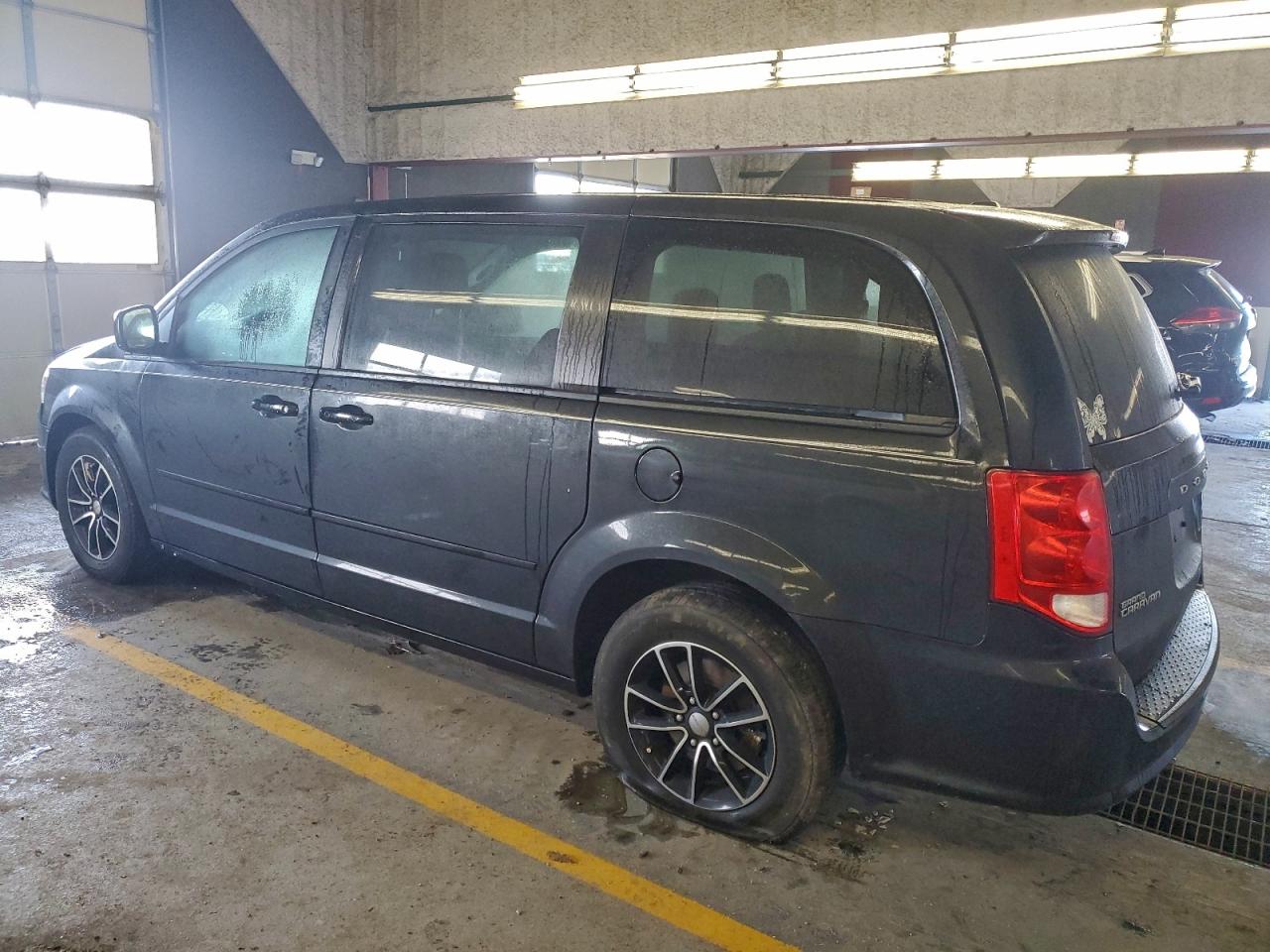 2015 DODGE GRAND CARAVAN SE photo 4