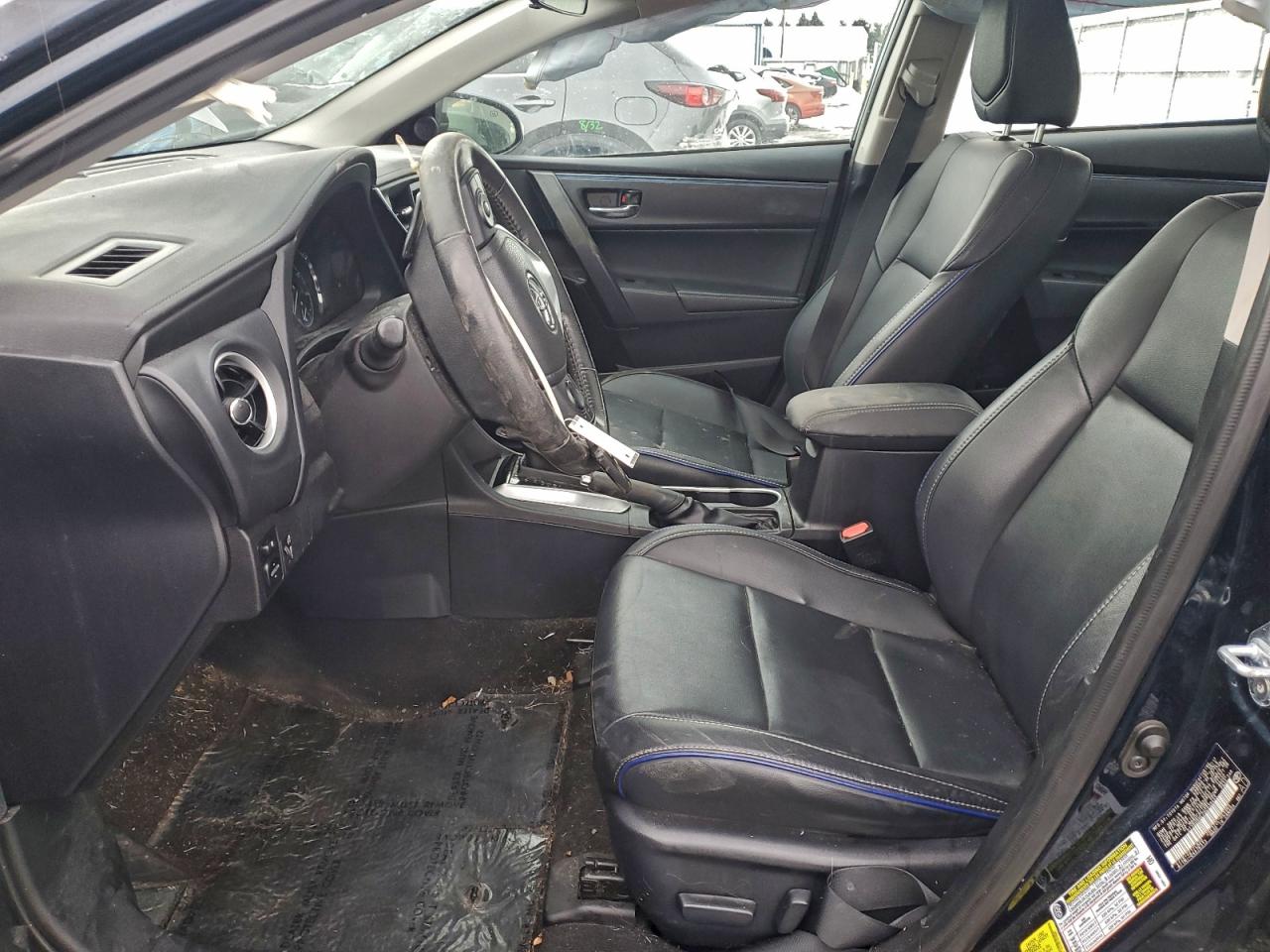 2017 TOYOTA COROLLA L photo 7
