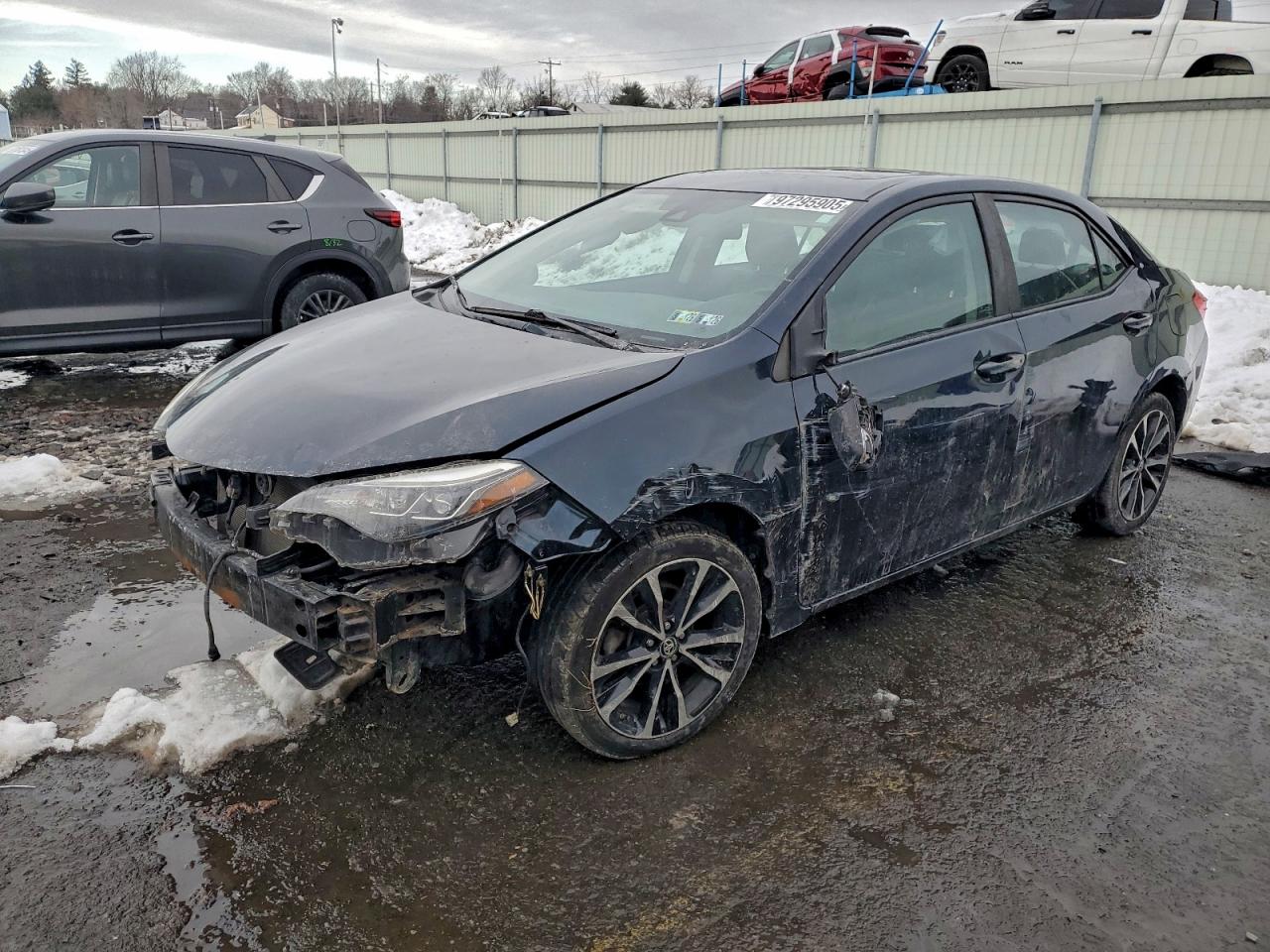 2017 TOYOTA COROLLA