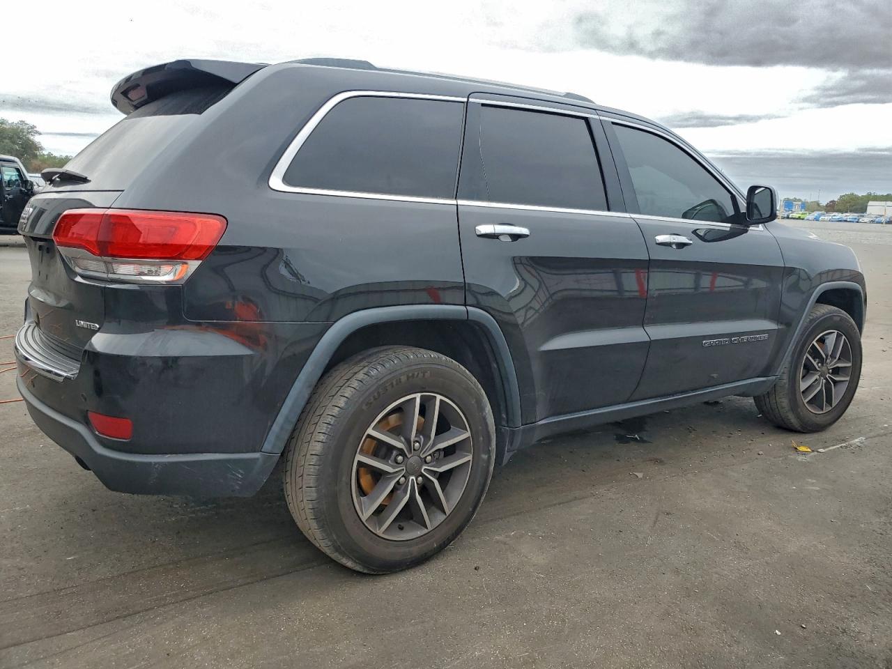 2019 JEEP GRAND CHEROKEE LIMITED photo 3