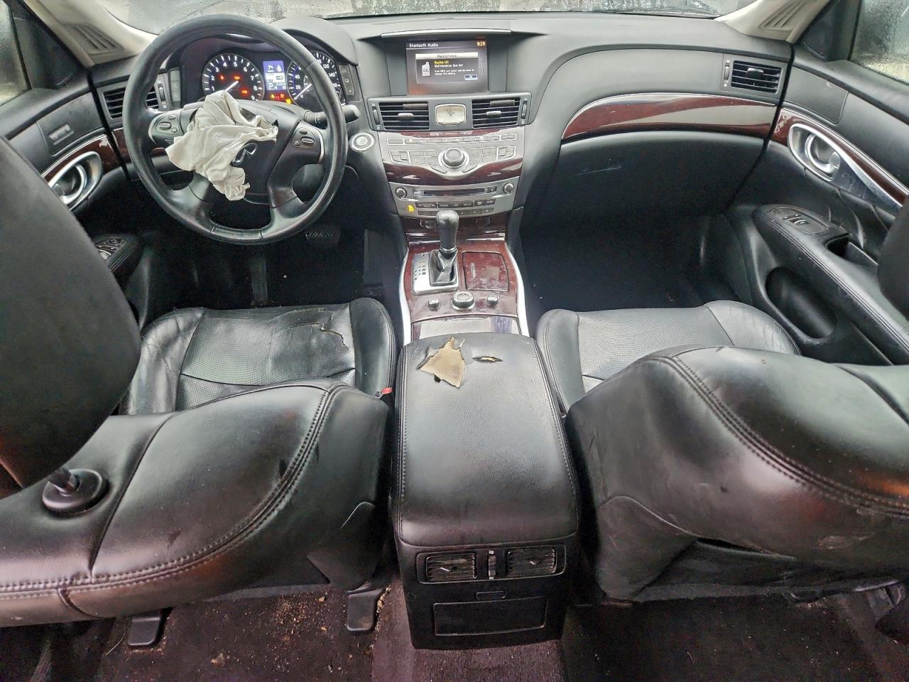 2012 INFINITI M37 photo 15