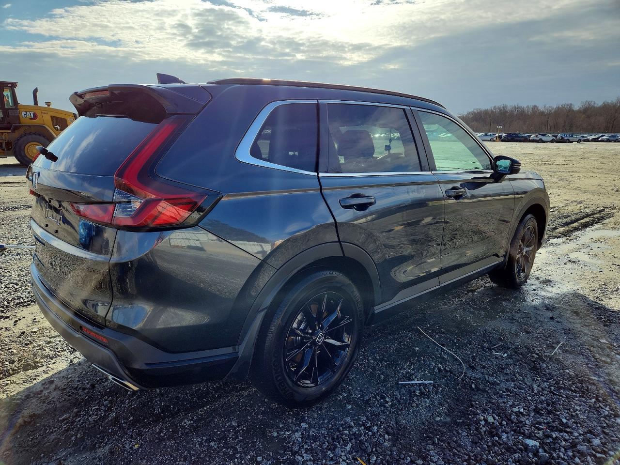 2025 HONDA CR-V SPORT-L photo 3