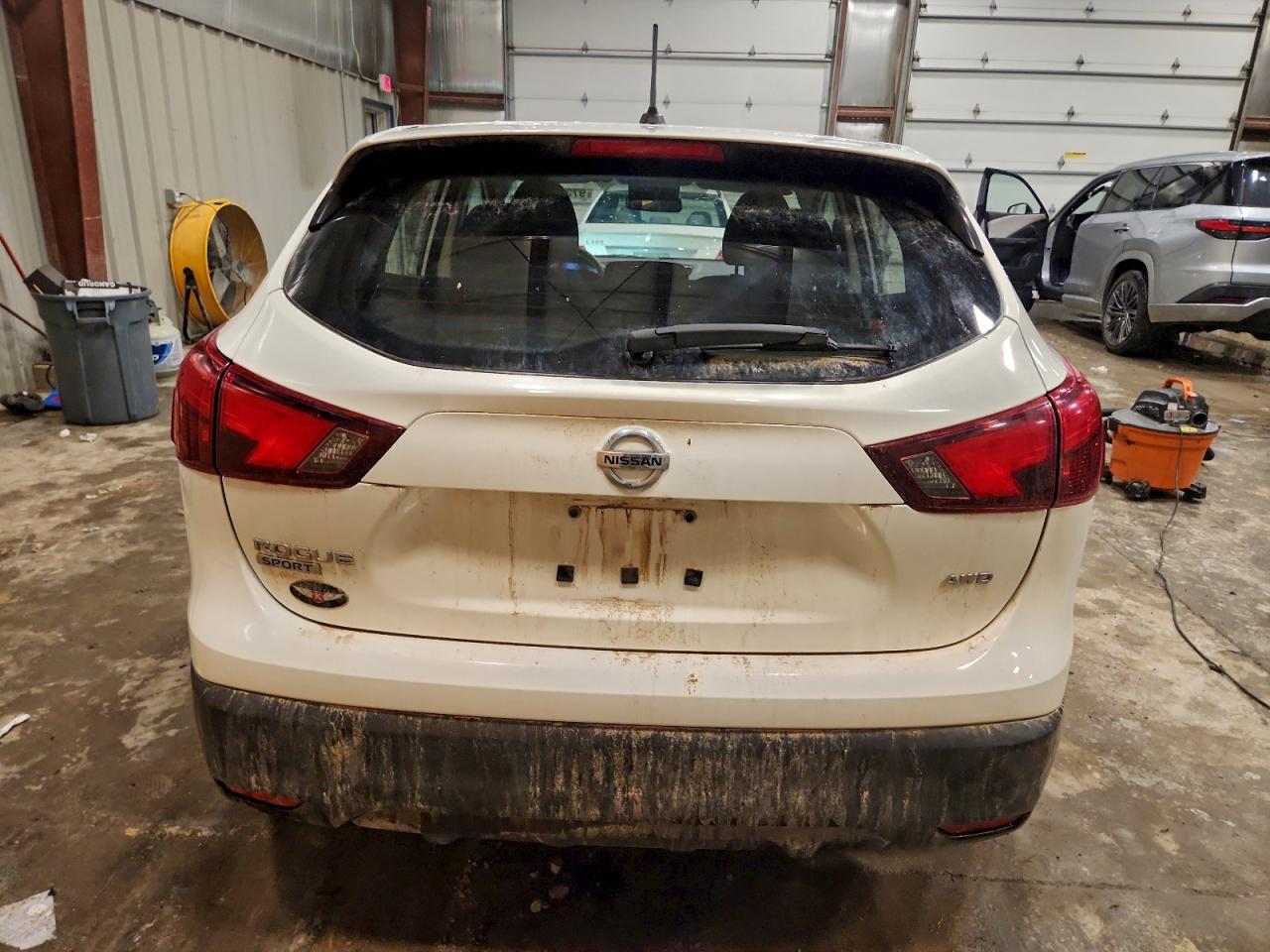 2019 NISSAN ROGUE SPORT S photo 6