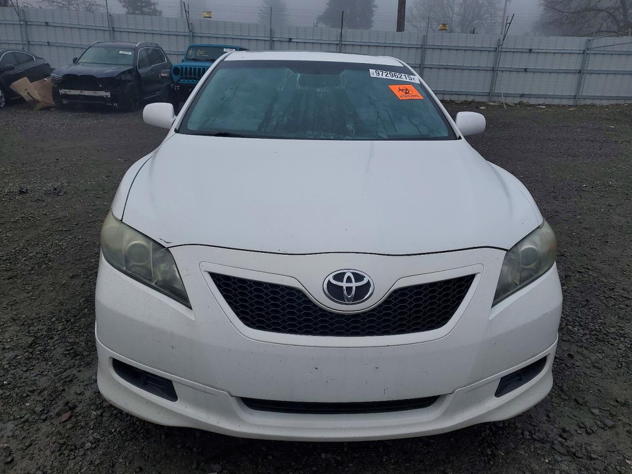 2009 TOYOTA CAMRY SE photo 5