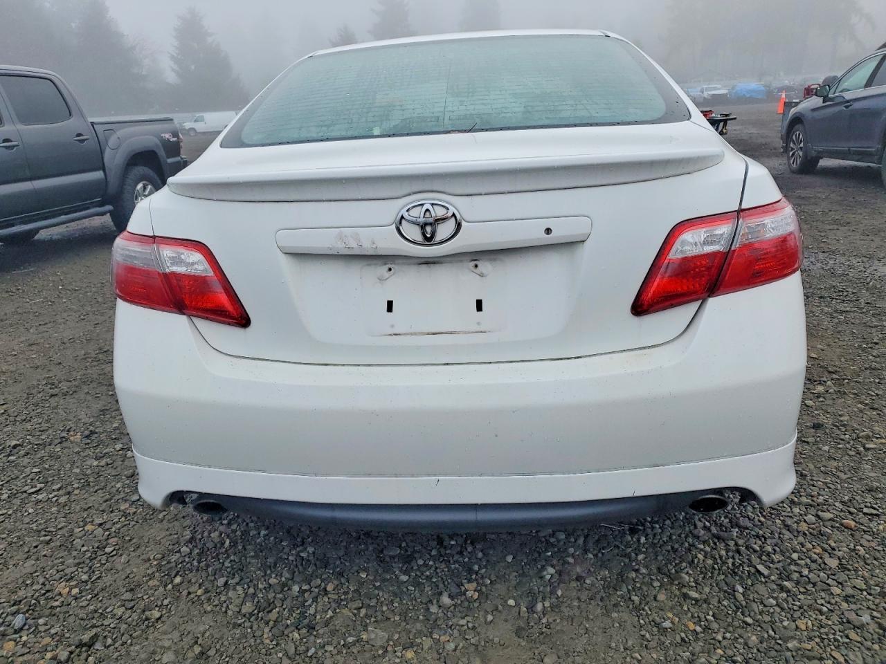 2009 TOYOTA CAMRY SE photo 6