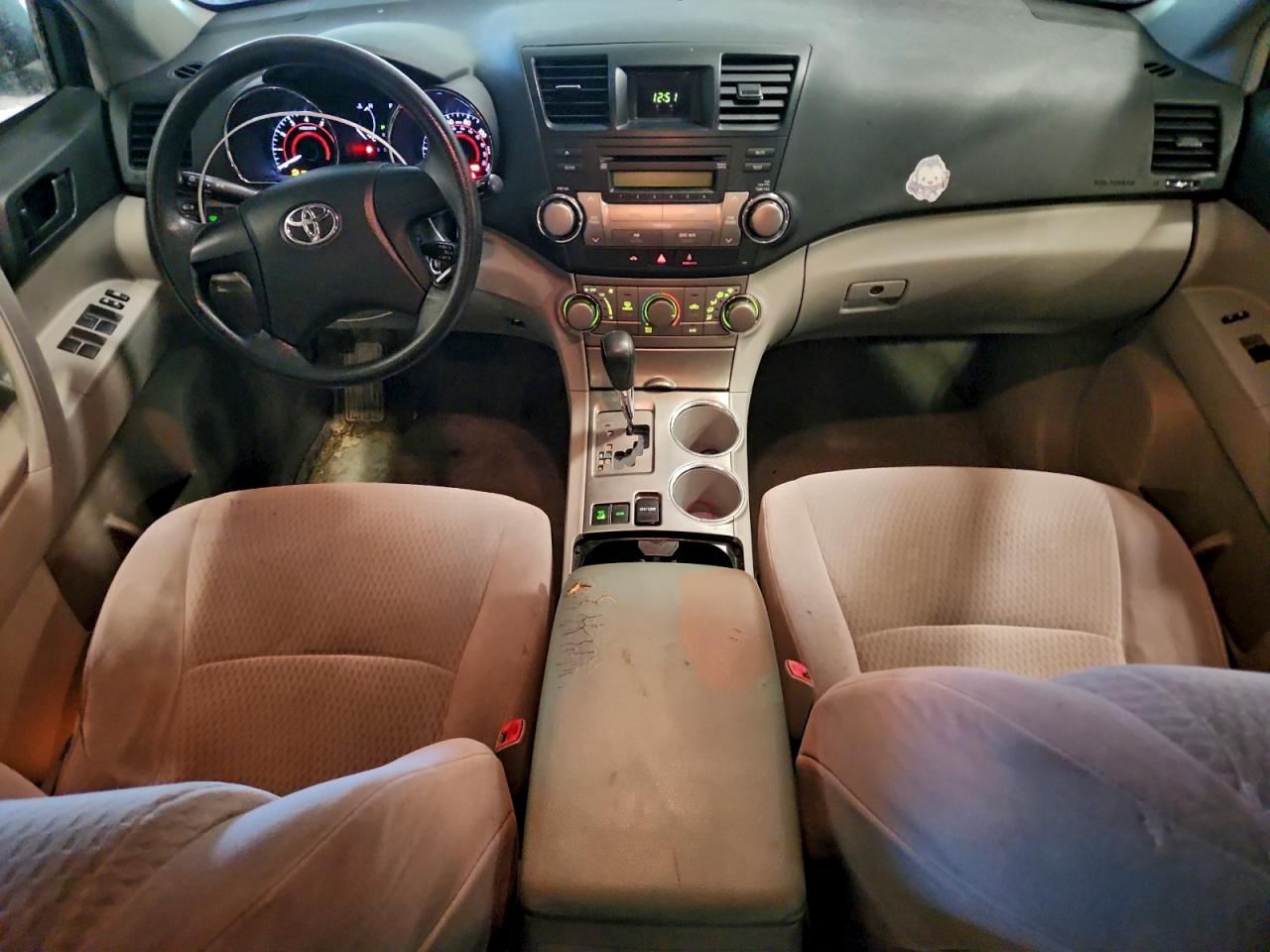 2008 TOYOTA HIGHLANDER photo 8