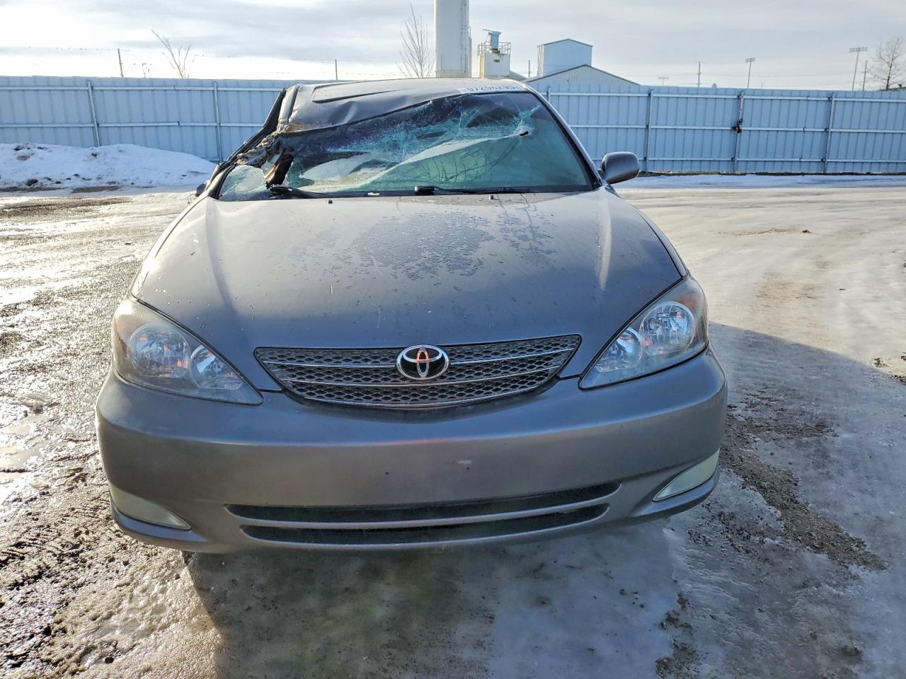 2003 TOYOTA CAMRY XLE V6 photo 5