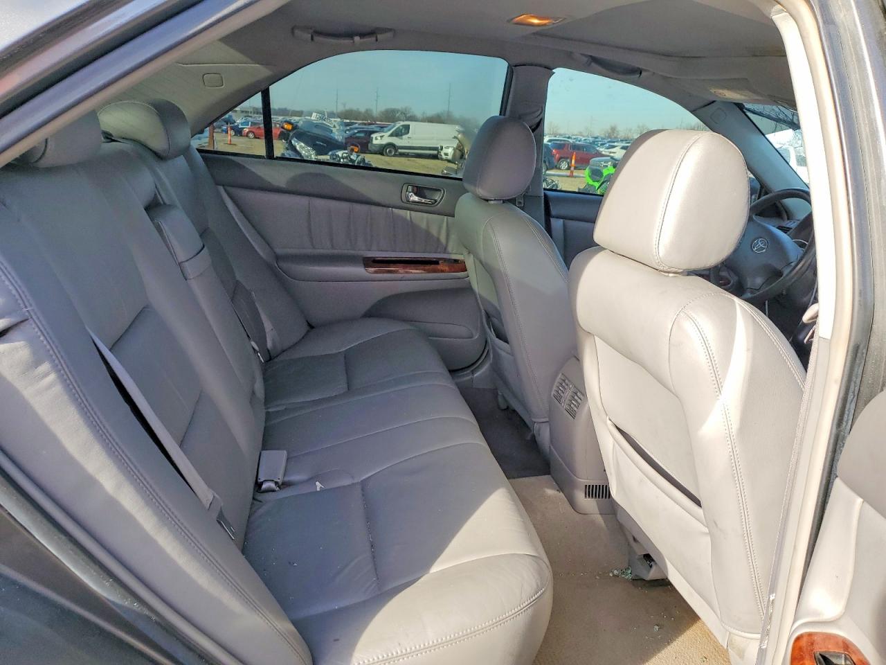 2003 TOYOTA CAMRY XLE V6 photo 10