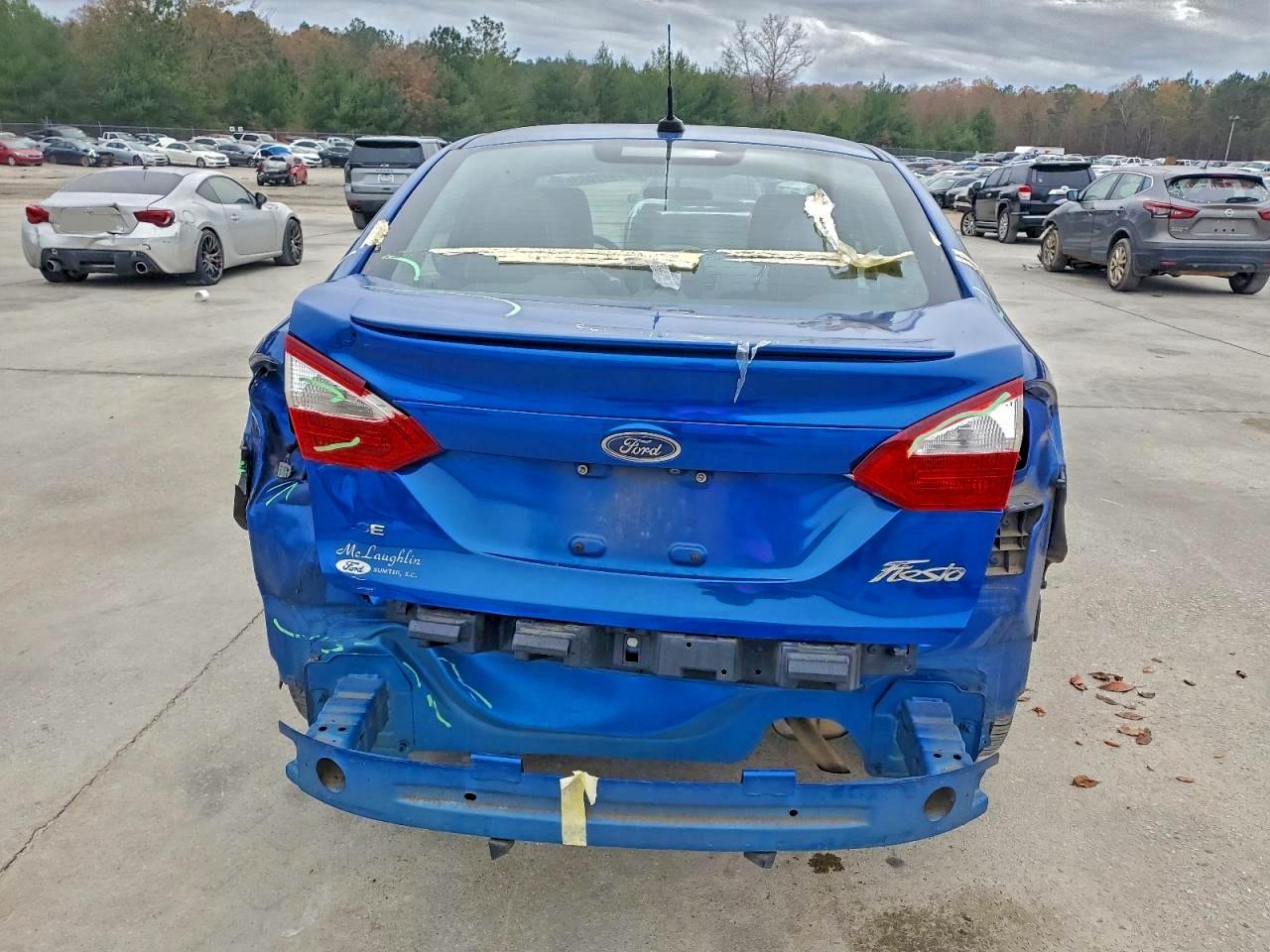 2019 FORD FIESTA SE photo 6