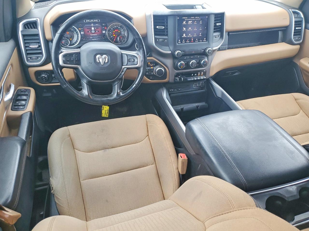2019 RAM 1500 BIG HORN/LONE STAR photo 15