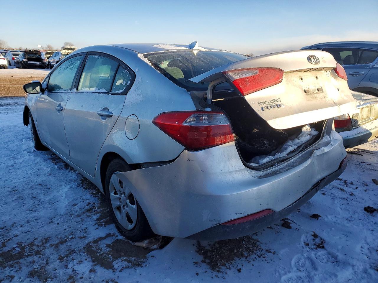 2015 KIA FORTE LX photo 2