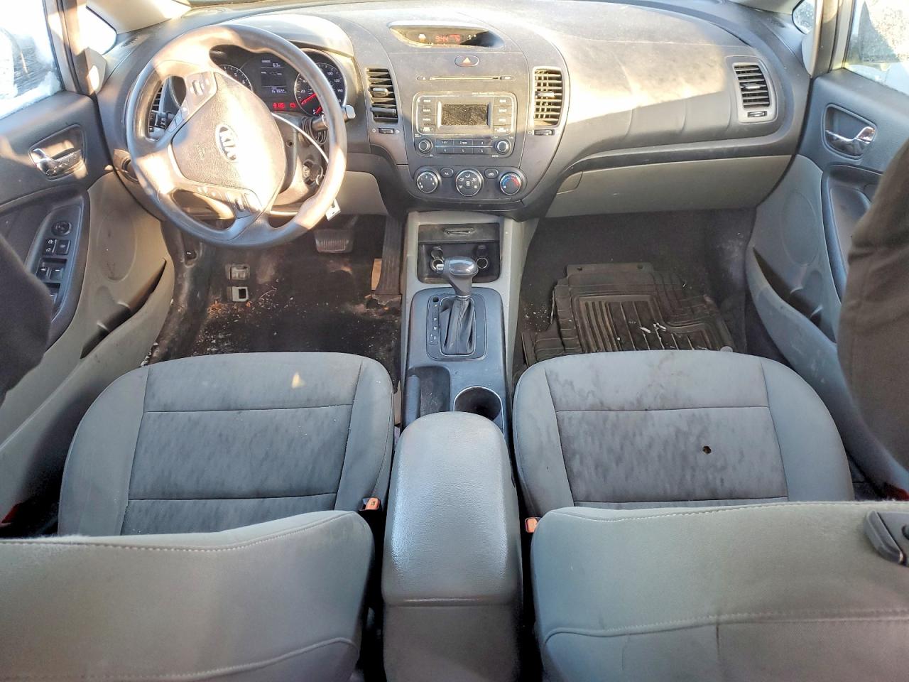 2015 KIA FORTE LX photo 8