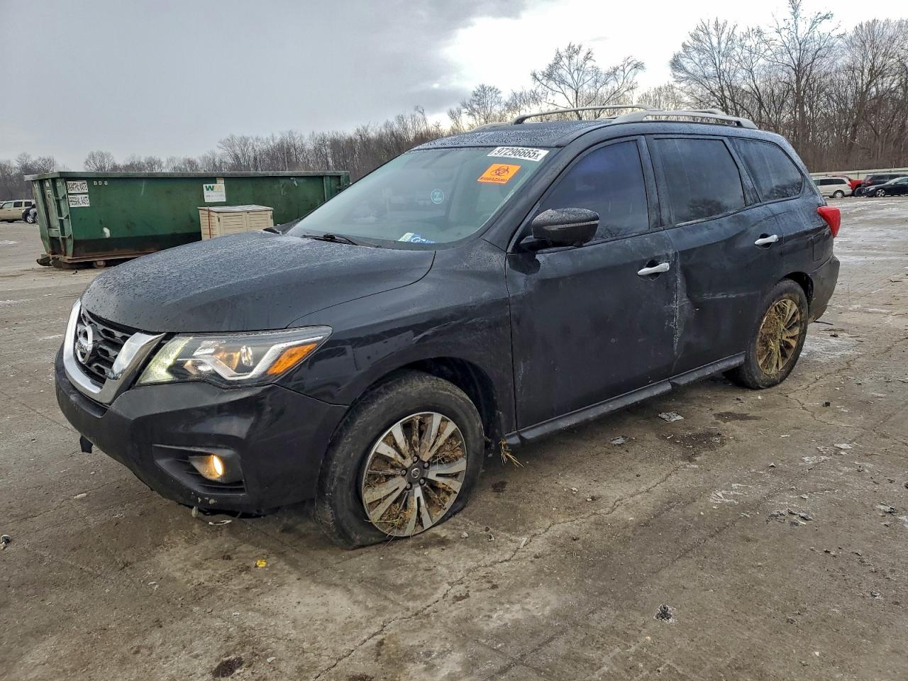 2017 NISSAN PATHFINDER