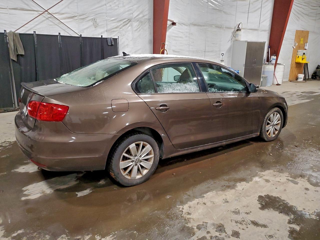 2012 VOLKSWAGEN JETTA TDI photo 5