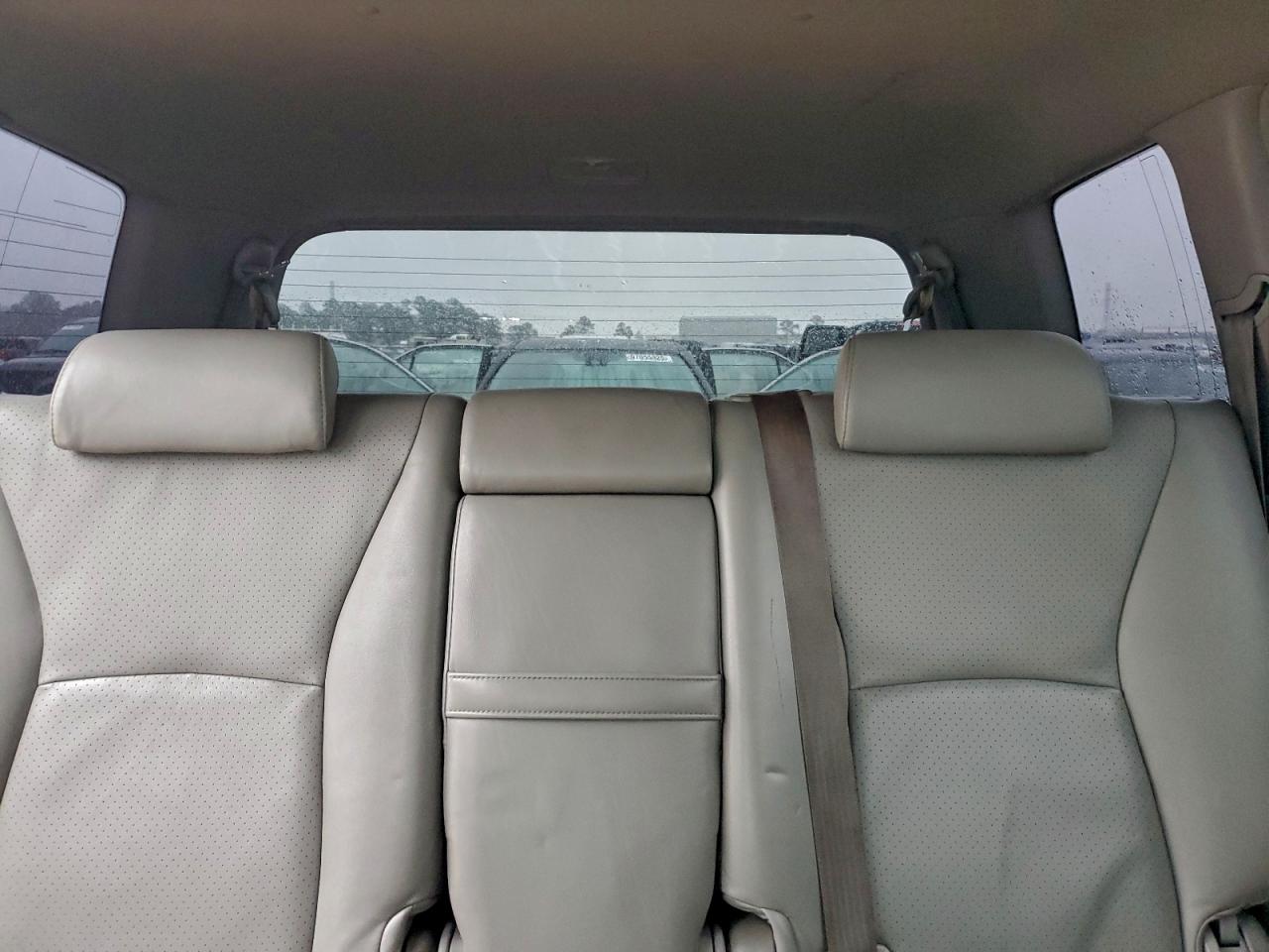 2005 TOYOTA HIGHLANDER LIMITED photo 10